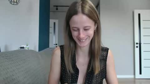 favoriteyour online show from November 18, 9:56 am