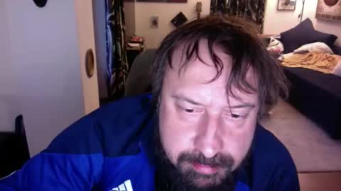 feetkissboy online show from March 5, 5:38 am