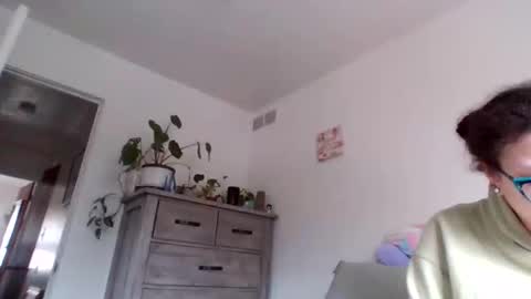 Soley online show from March 7, 8:09 pm