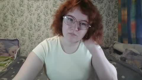 felicity_play online show from April 15, 6:17 am