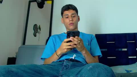felipearango888 online show from June 23, 8:37 pm