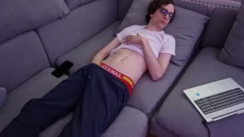felixsagg online show from July 1, 3:42 pm