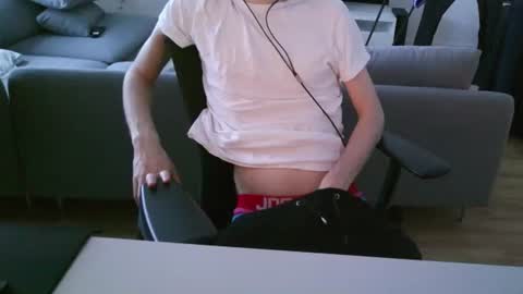 felixsagg online show from June 27, 4:35 pm