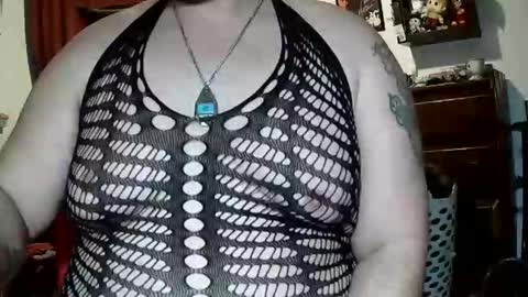 fellowshipmyass online show from February 4, 11:25 am