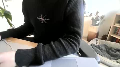 fem_alice_louis_dom online show from March 19, 1:27 pm