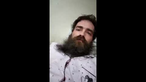 femboinaomi online show from December 5, 11:30 am