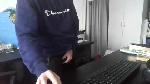 femdomsubby online show from September 22, 12:59 am