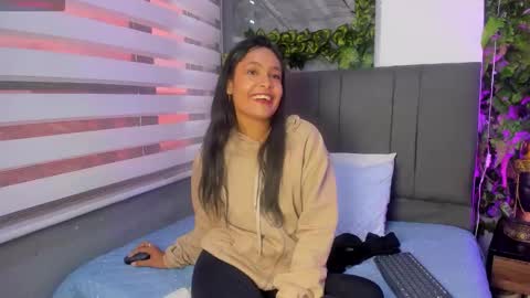 fernanda_liie_ online show from November 10, 12:41 pm