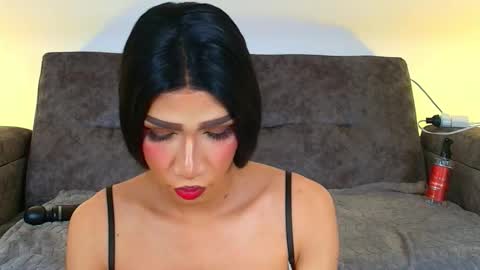 fernanda online show from March 12, 4:49 am