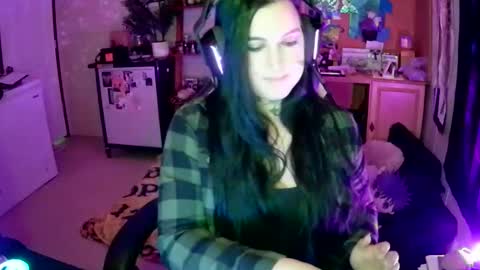 ferocityflame online show from November 4, 1:29 am