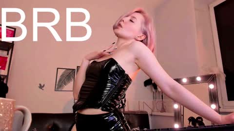 Rey online show from February 16, 2:43 pm