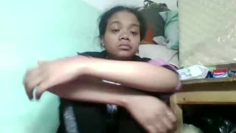 fetranialdy online show from December 20, 8:43 am