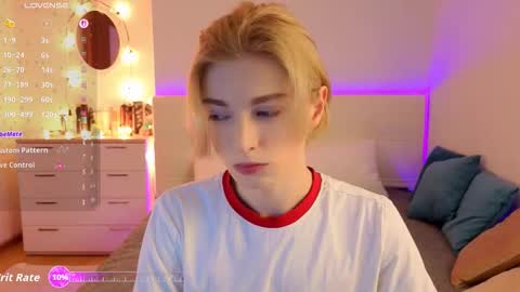 Thomas online show from March 8, 4:44 pm