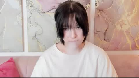 fiamoory online show from March 29, 8:16 am