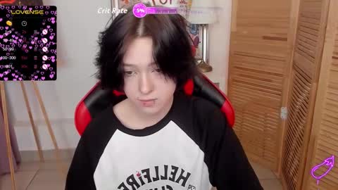 fiamoory online show from November 18, 8:06 am