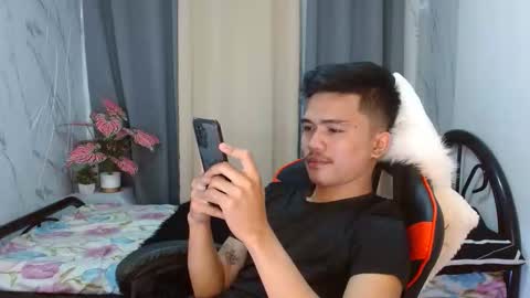 RJ online show from April 15, 11:46 am