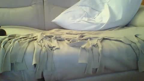 filer6 online show from April 7, 5:37 pm