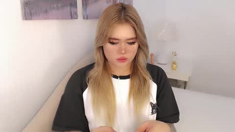  Angela  DONT FORGET TO FOLLOW AND GIVE ME APPRECIATION online show from October 15, 1:42 am