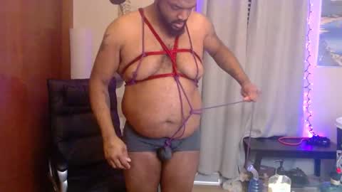 Snapshot of filisdude chatting on December 7, 5:10 am frank online show from December 7, 5:10 am