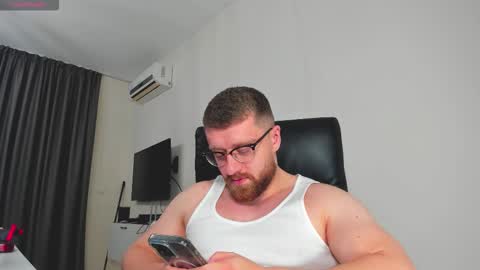 FindomGuyXXX online show from February 10, 7:50 pm