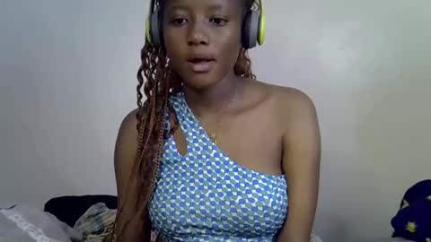 slimmie online show from December 13, 10:05 pm