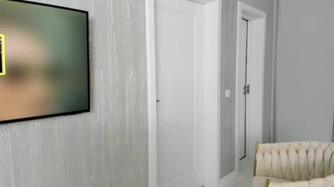 FinestChantilly online show from April 6, 4:52 pm