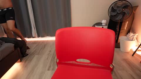 Snapshot of finition_ chatting on March 8, 7:31 pm finition_ online show from March 8, 7:31 pm
