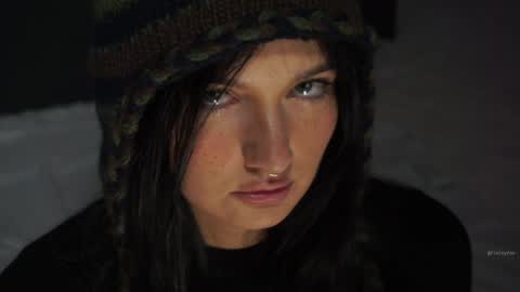 Snapshot of finleyfae chatting on October 23, 5:14 pm finleyfae online show from October 23, 5:14 pm