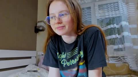 fire_luna online show from January 9, 11:47 am