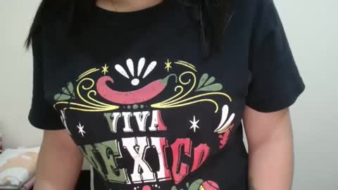 Snapshot of fireychiq chatting on October 5, 10:12 am fireychiq online show from October 5, 10:12 am