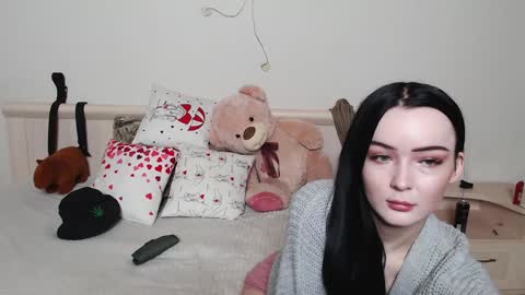 Sasha EmiAlex pvt open  online show from January 11, 9:36 am