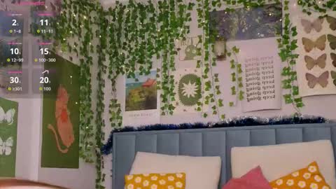 Ashle online show from December 18, 4:30 am