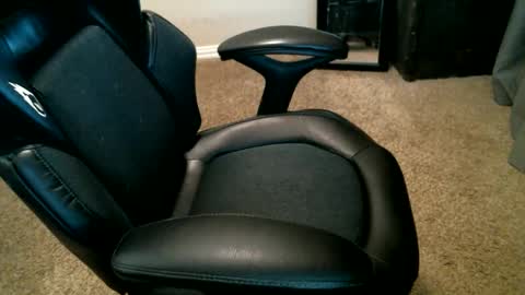 fitguy40 online show from February 8, 9:51 pm