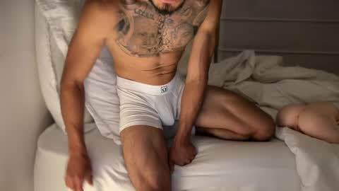 fitjacques online show from May 17, 2:10 am