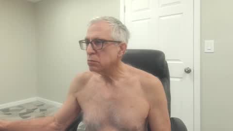 Snapshot of fitman999 chatting on February 16, 6:10 pm Jon online show from February 16, 6:10 pm