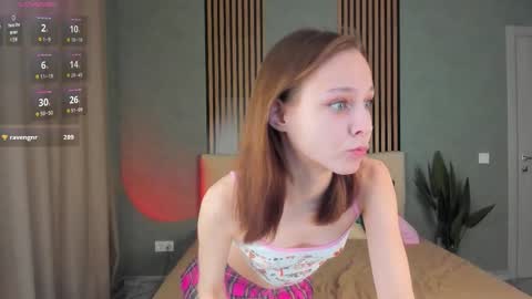 im Linda please give me thumbs up online show from February 17, 3:05 am