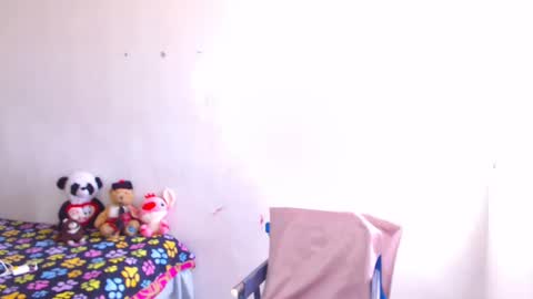 flats23cm online show from February 11, 7:27 pm