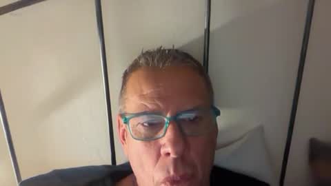 flavor1972 online show from November 5, 8:44 pm