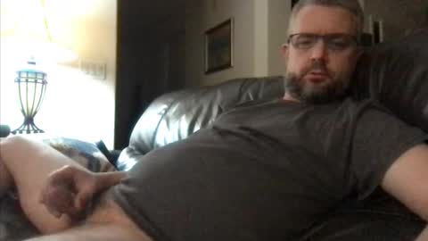 fleas1 online show from March 19, 5:46 am