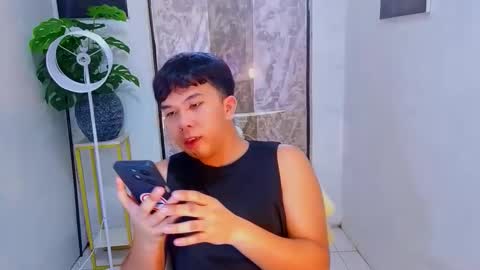 fletcher_dior23 online show from November 29, 5:15 am