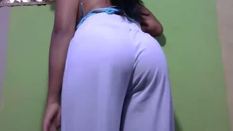 Claire online show from April 9, 6:19 am