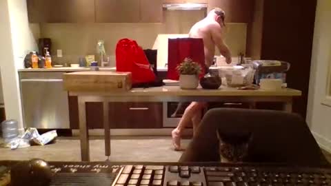 FLEX Discrete online show from April 6, 2:09 am