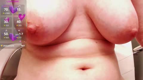 Sonya online show from October 18, 2:21 pm