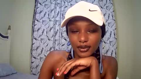 Snapshot of flirtyy_sheery chatting on March 7, 2:23 pm sheery online show from March 7, 2:23 pm