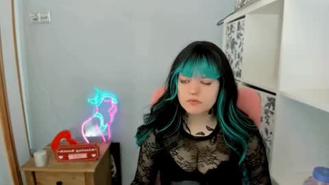 FloraKiss online show from March 11, 7:44 am