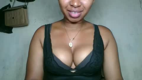 florencia011 online show from October 26, 8:30 pm