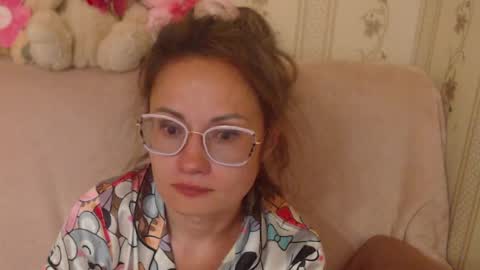 say meow and send tip  online show from May 31, 4:06 pm