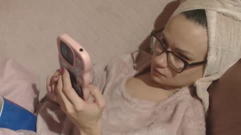 say meow and send tip  online show from November 27, 12:07 am