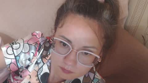 say meow and send tip  online show from May 15, 10:50 pm