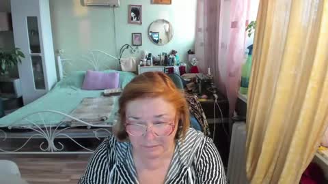 Flowerlower online show from May 13, 5:22 pm